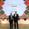 Rappresentante Ondulor riceve il premio Oro Printer on Corrugated durante la cerimonia Oro della Stampa 2025.